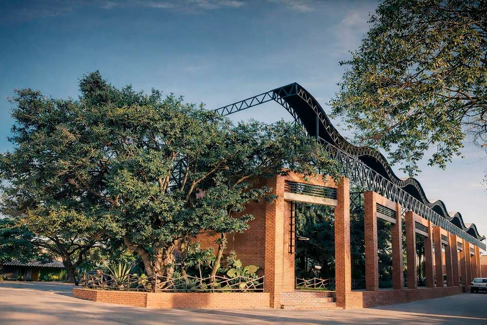  MOXOS.  ESPACIO URBANO MULTIFUNCIONAL