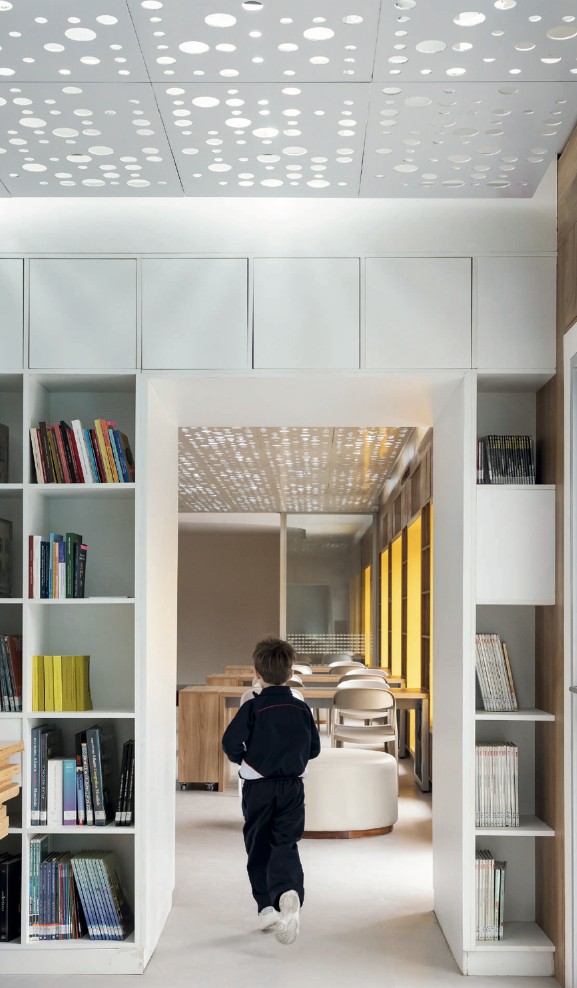 Biblioteca Colegio Italiano Antonio Raimondi - imagen 8