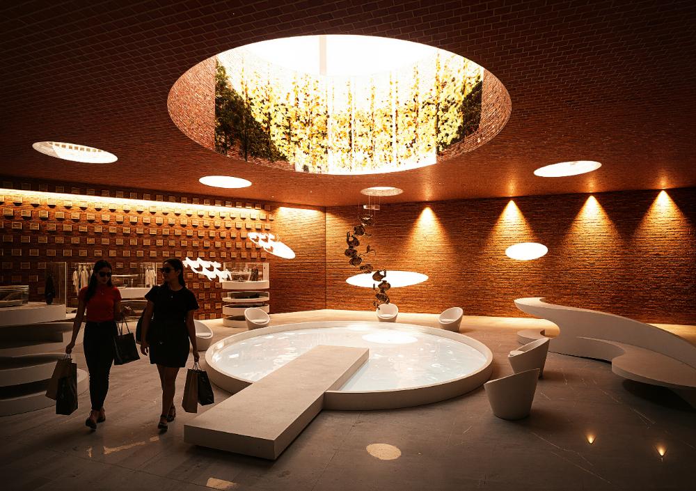 Centro Artesanal y difusión cultural-distrito 3-Oruro