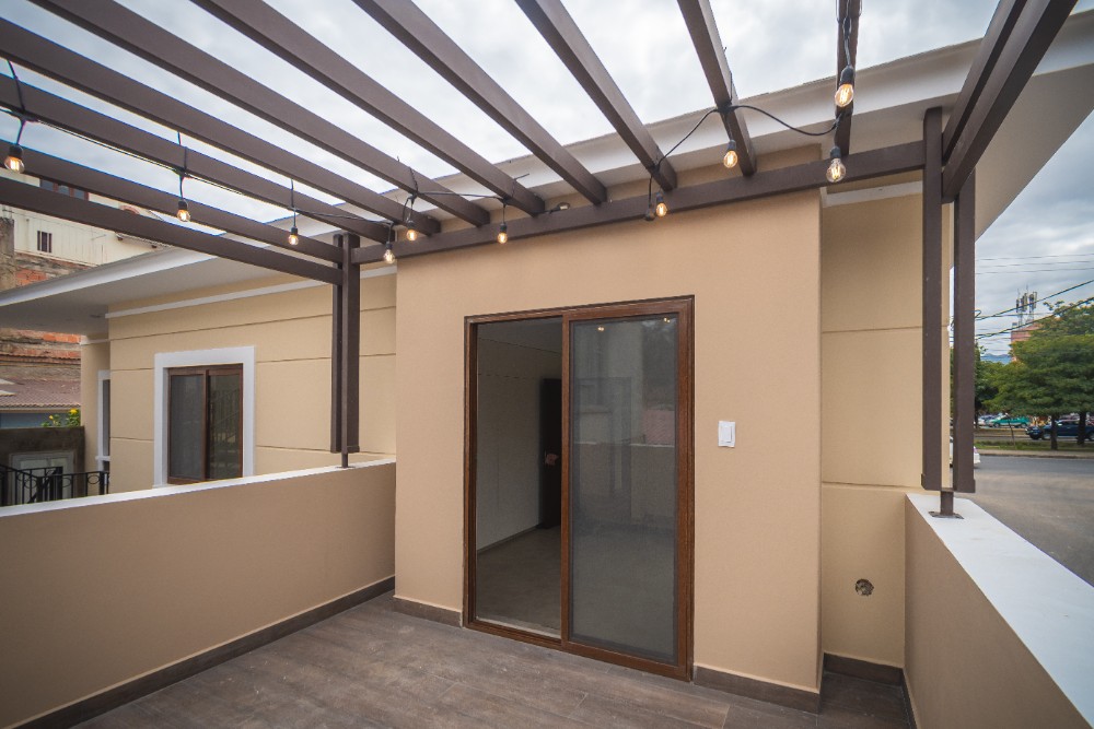 Casa R/ Ampliación y reconfiguración de vivienda unifamiliar - imagen 5