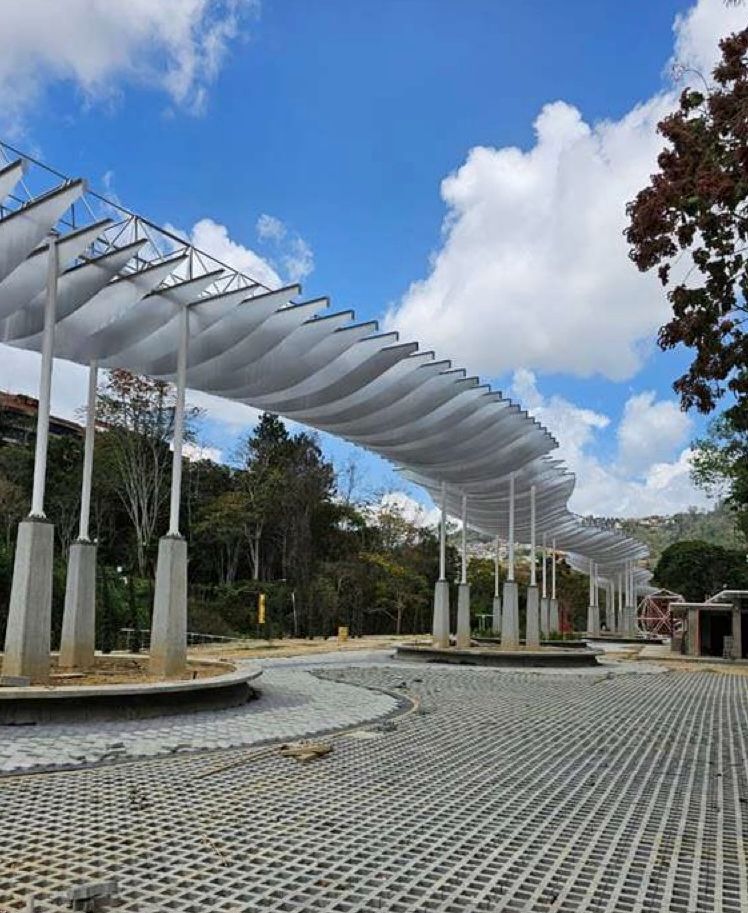 El Hatillo Posible: Recuperación Urbana y Pérgola Sostenible en Un Parque Metropolitano - imagen 5