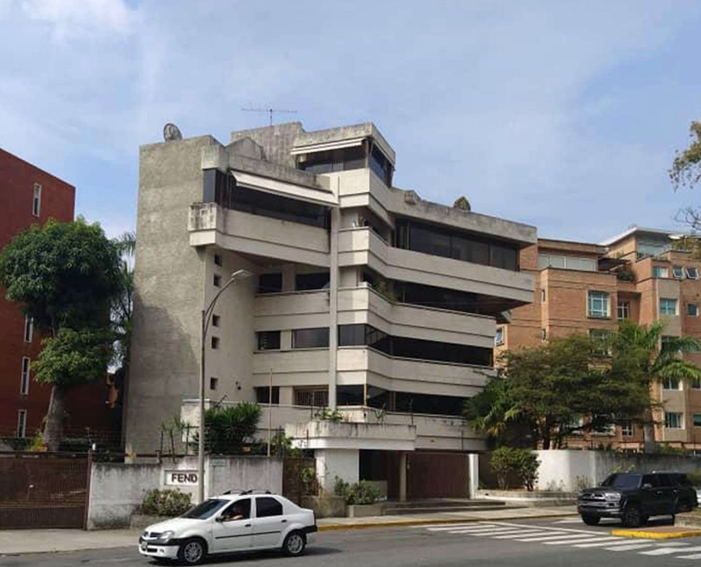 Revitalización Edificio Fendi - imagen 2